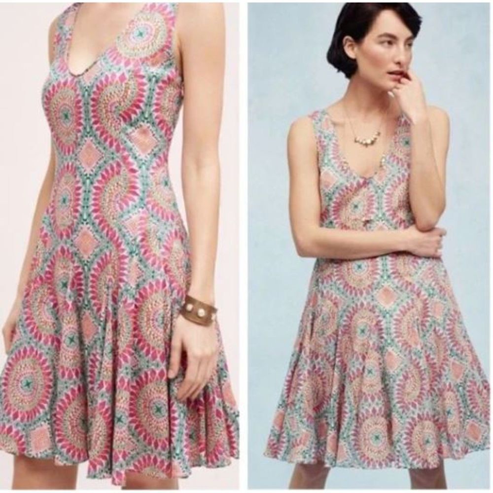 HD in Paris South Island Medallions Dress Fit & Flare Sleeveless Pink Green 4